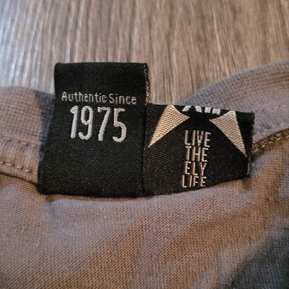 Avirex Gray Short Sleeve Tee - Picture 3 of 5